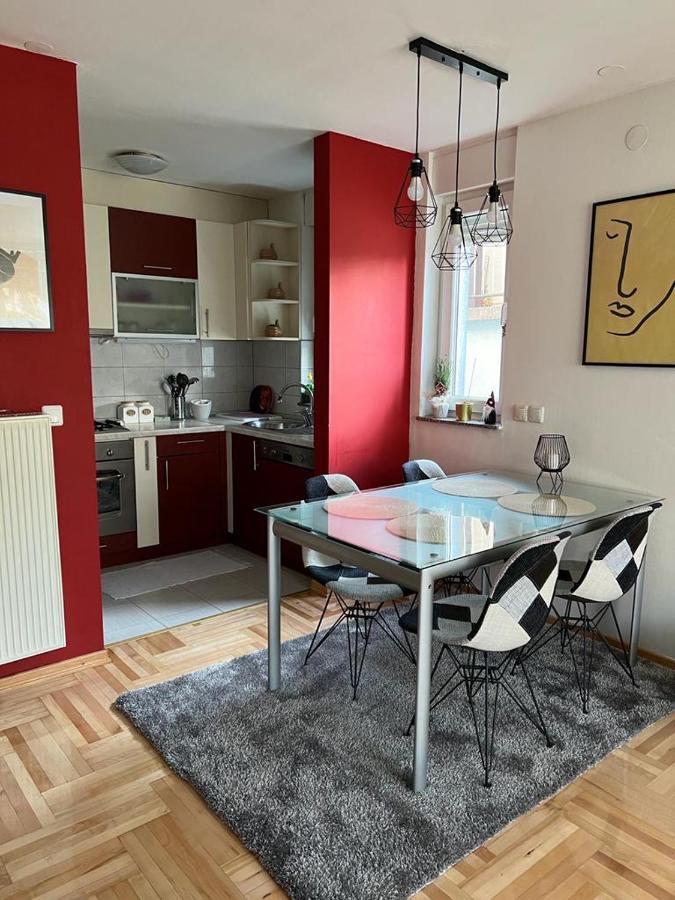 Apartman West - Private Parking Place Загреб Экстерьер фото