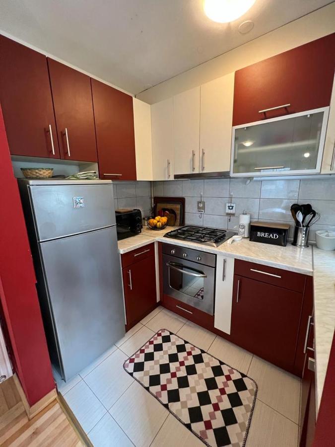 Apartman West - Private Parking Place Загреб Экстерьер фото